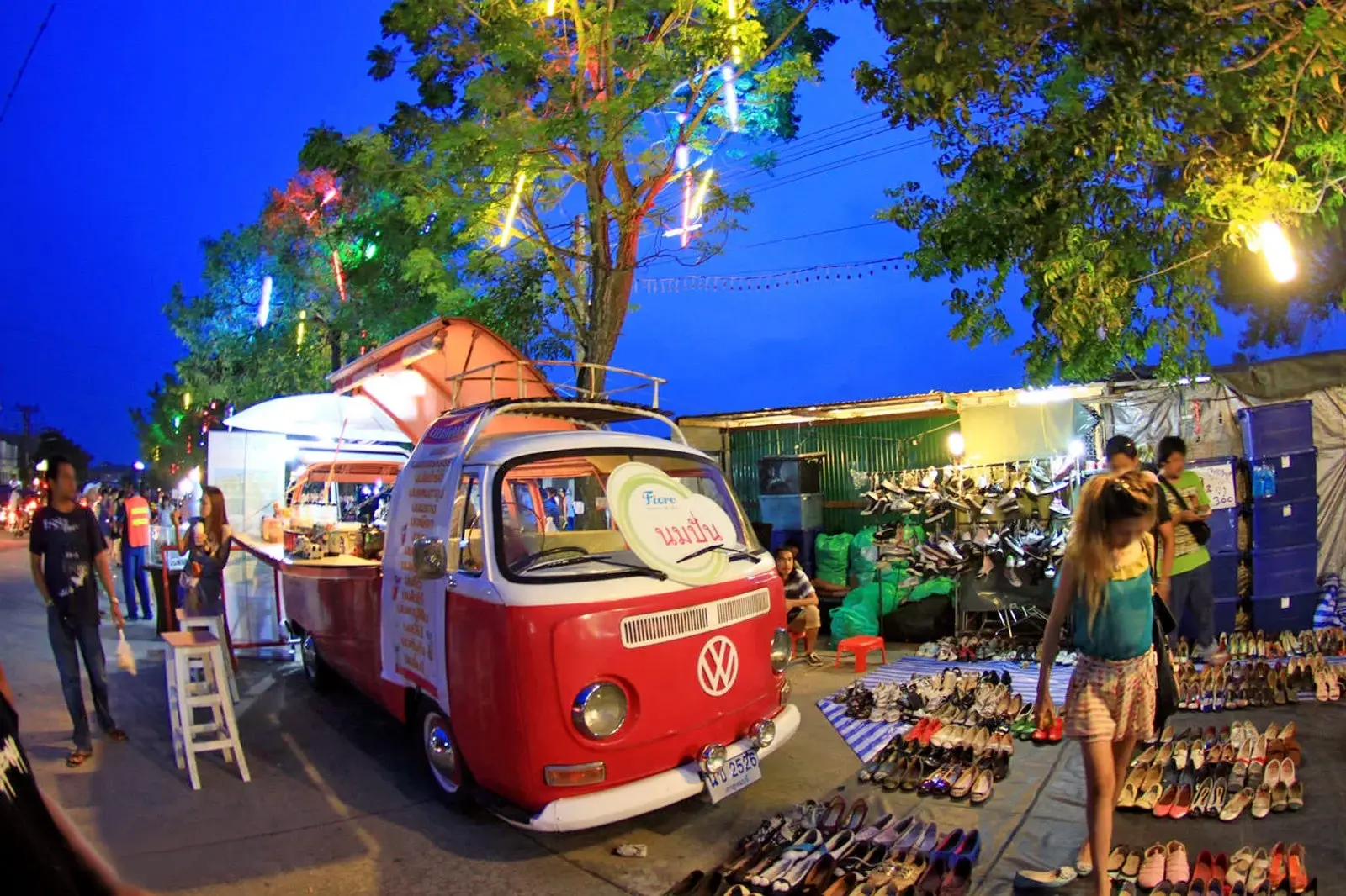 Phuket Best Night Markets 1