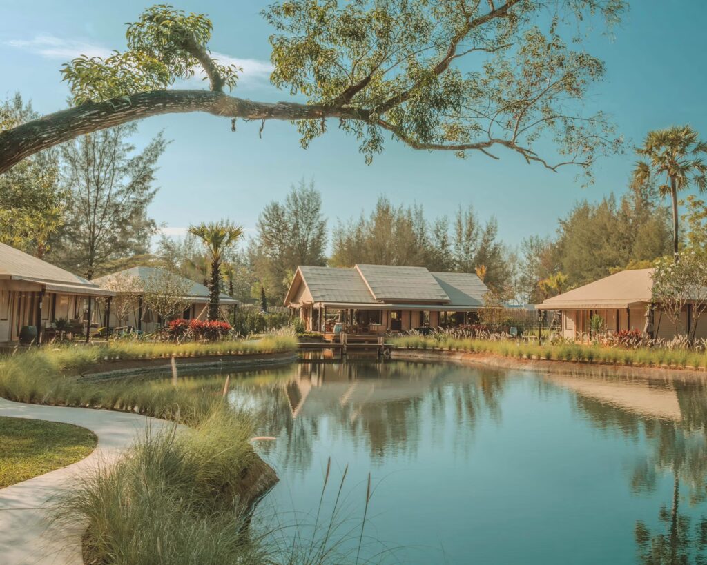 Early Bird 22 Pool Tent Offer